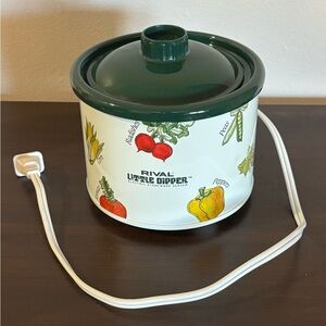 Rival Little Dipper Electric Stoneware Server, Great Condition! Measurements Inc